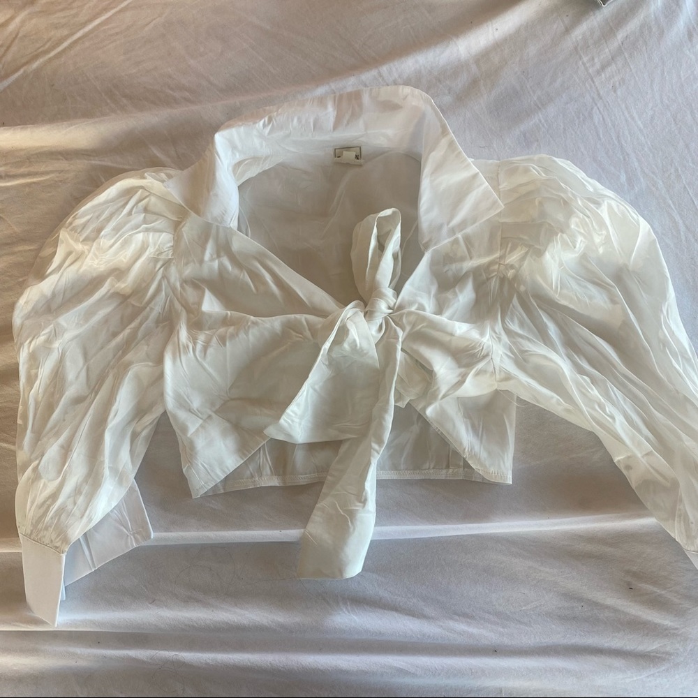 Cute flirty white shirt